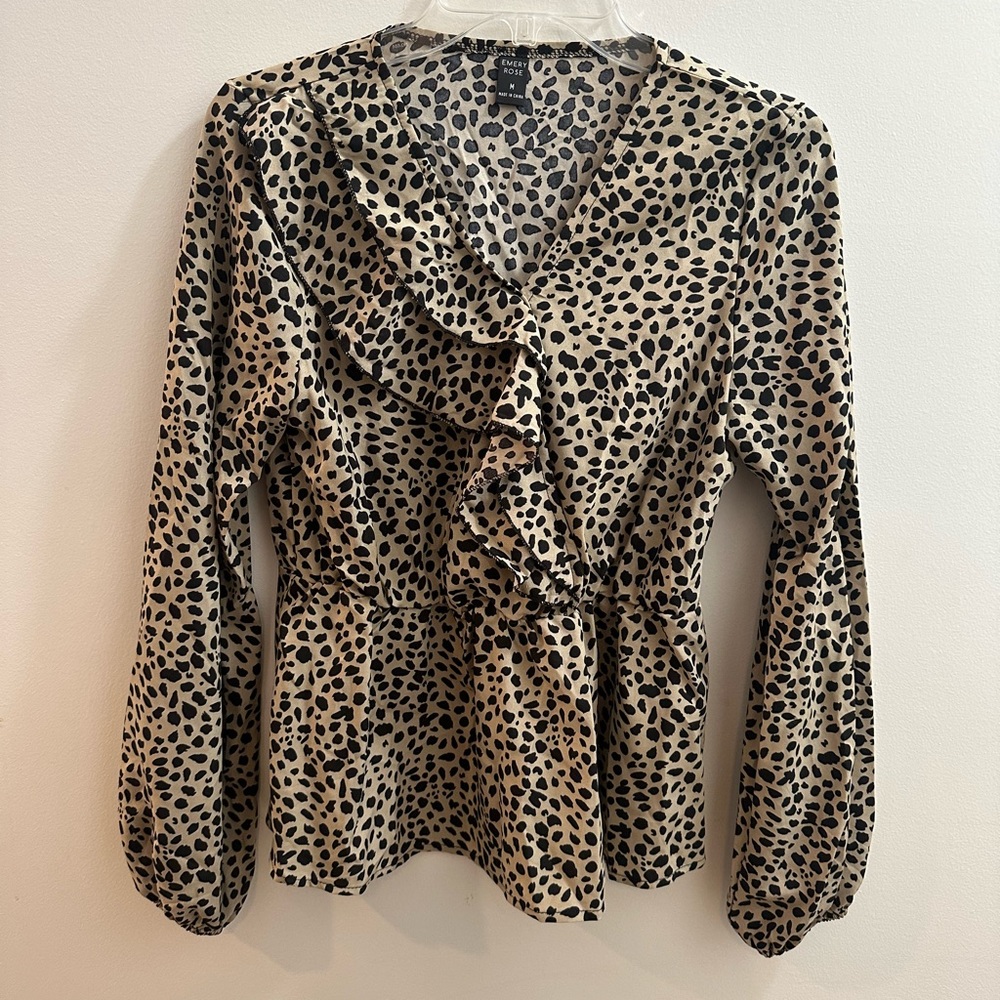 NIP Animal Print Ruffle Top Size M
